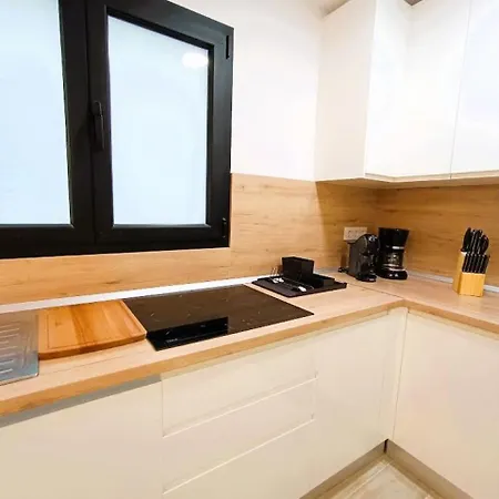 Deluxe アパート *