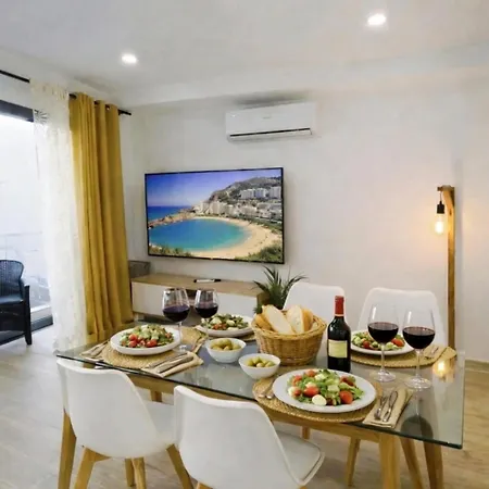 Deluxe Apartamento *